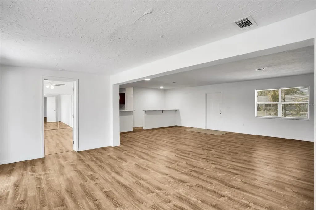 6384 Malaluka Road North Port FL 34287
