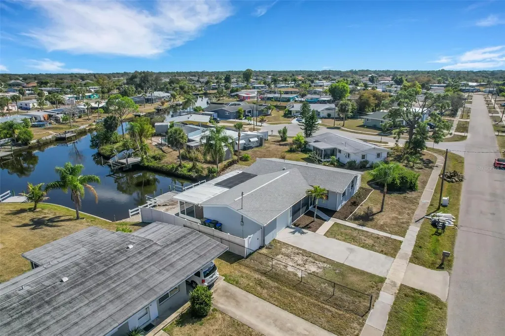 6384 Malaluka Road North Port FL 34287