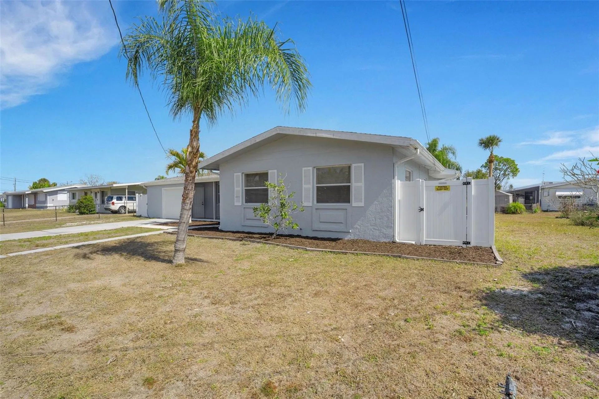 6384 Malaluka Road North Port FL 34287