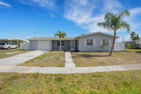 6384 Malaluka Road North Port FL 34287
