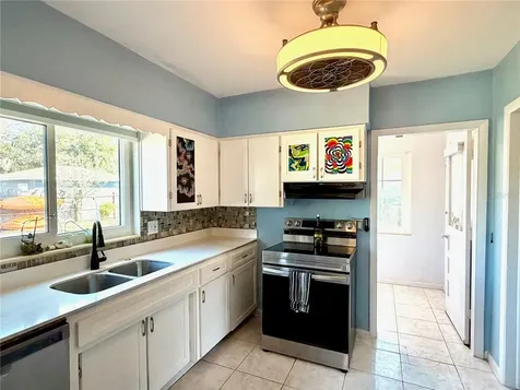 3317 18th Street N St Petersburg FL 33713