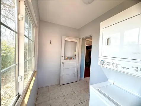 3317 18th Street N St Petersburg FL 33713