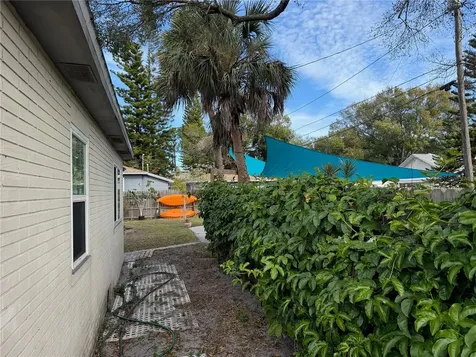 3317 18th Street N St Petersburg FL 33713