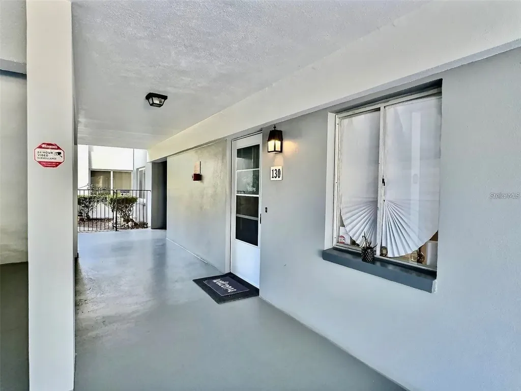 8651 10th Street N St Petersburg FL 33702