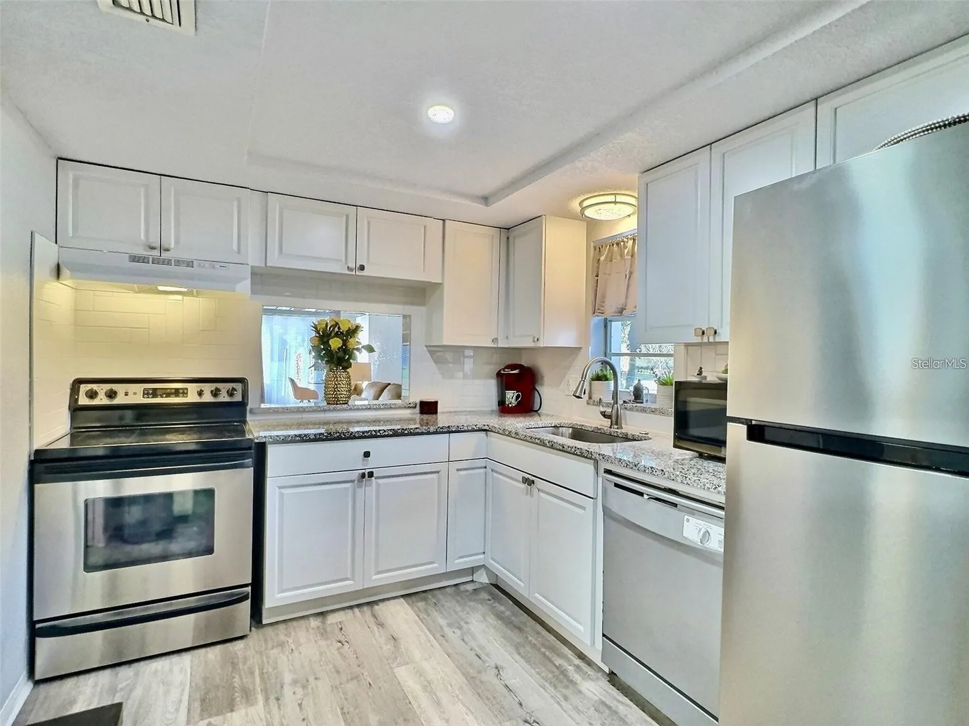 8651 10th Street N St Petersburg FL 33702