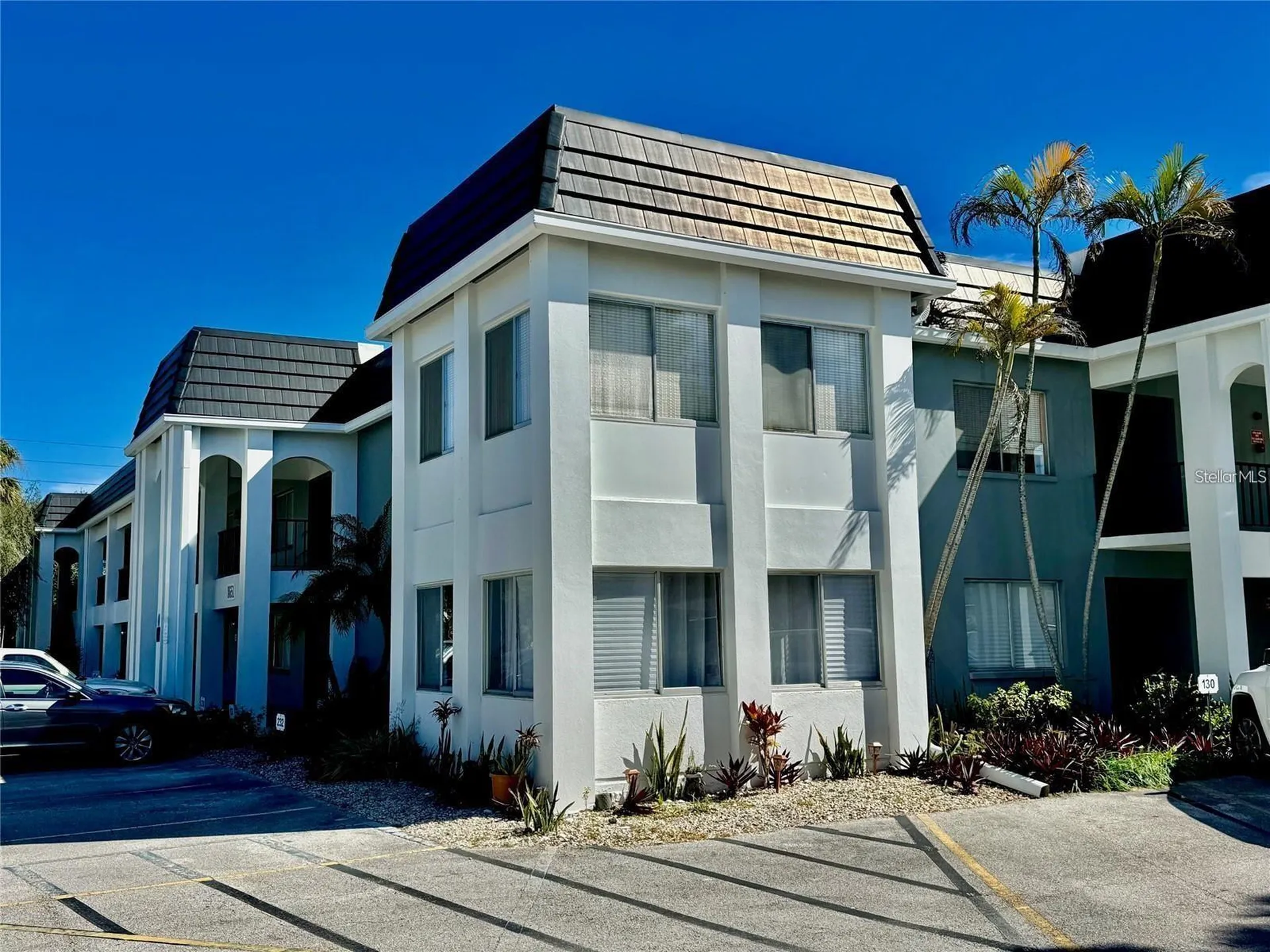 8651 10th Street N St Petersburg FL 33702