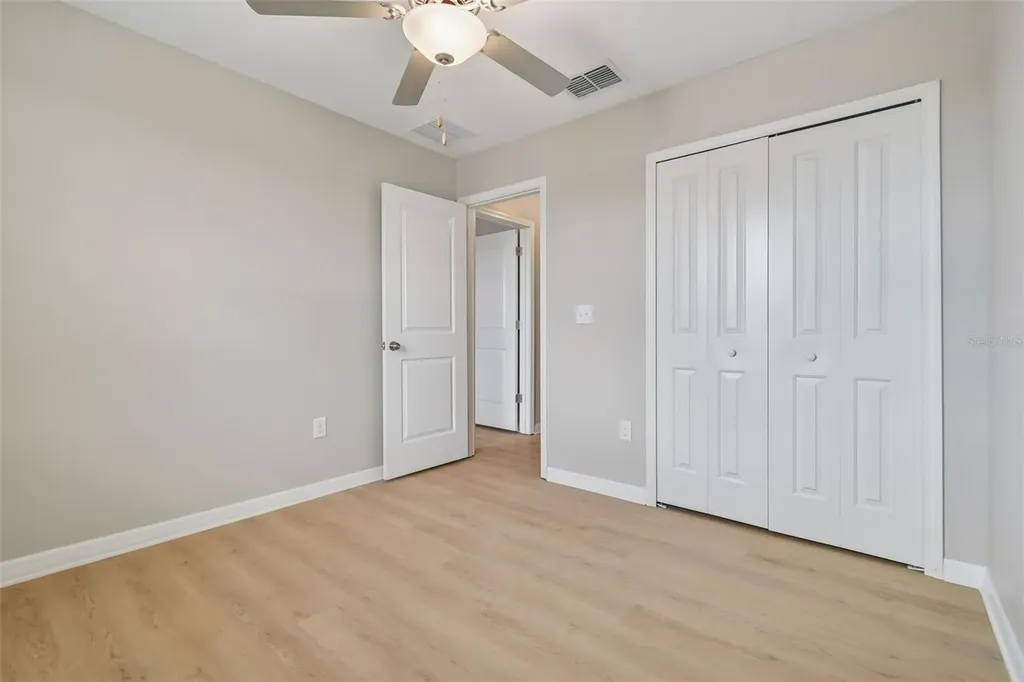 15718 Fort Island Place Sun City Center FL 33573