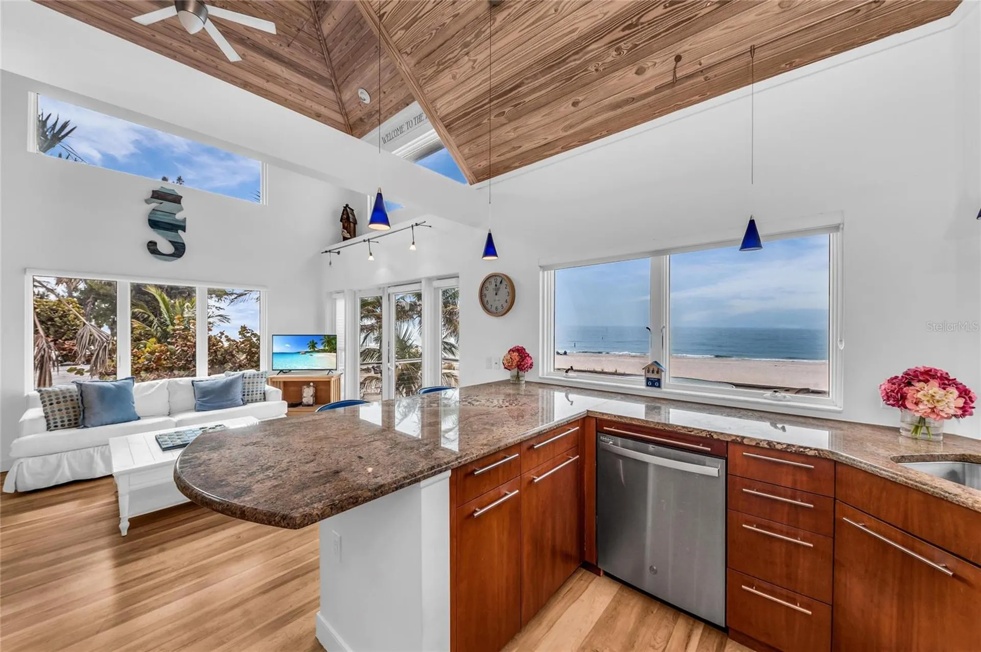 3007 Avenue F Holmes Beach FL 34217