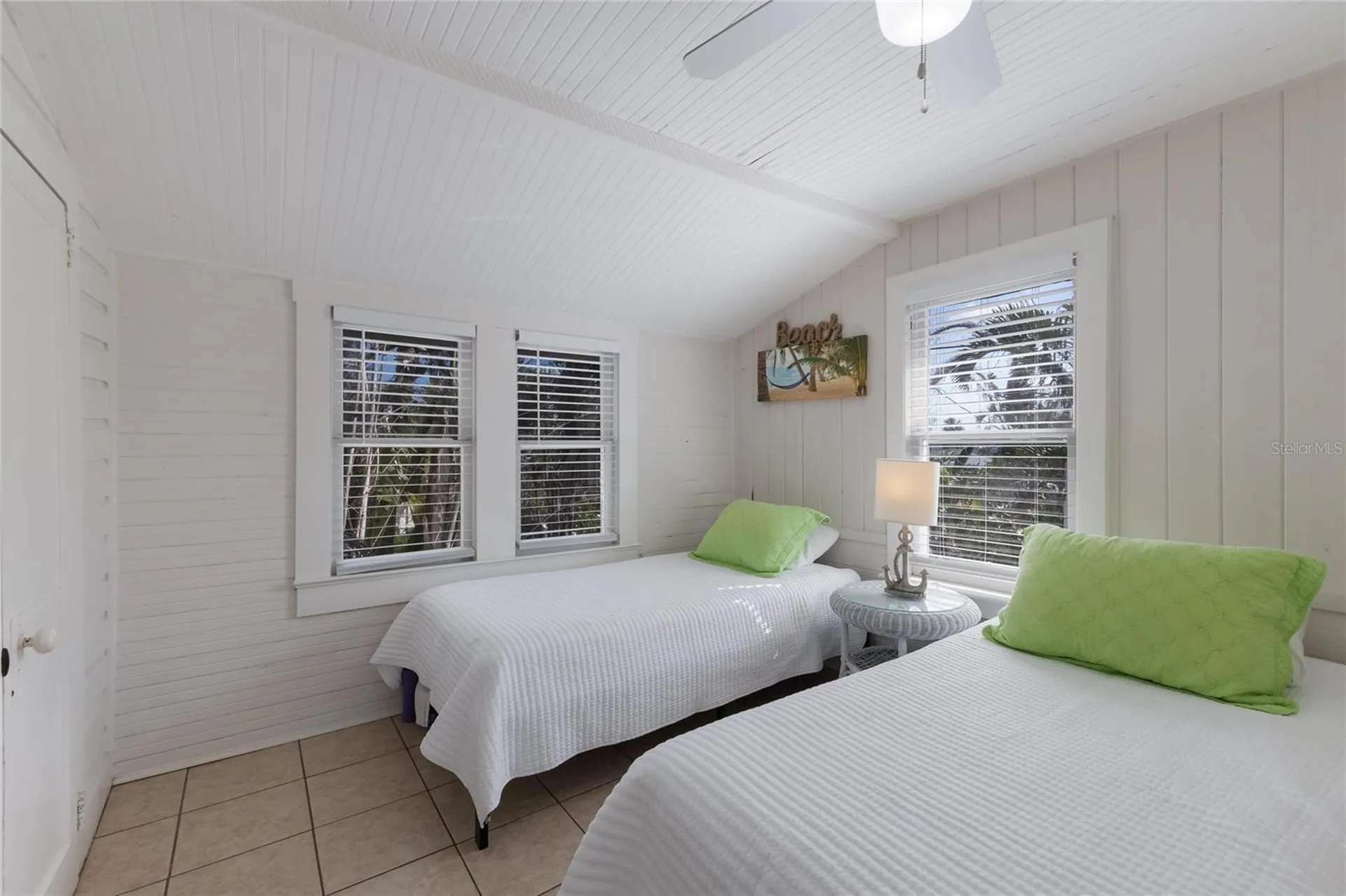 3007 Avenue F Holmes Beach FL 34217