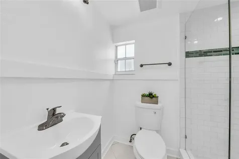 3007 Avenue F Holmes Beach FL 34217