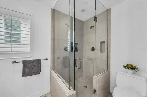 3007 Avenue F Holmes Beach FL 34217