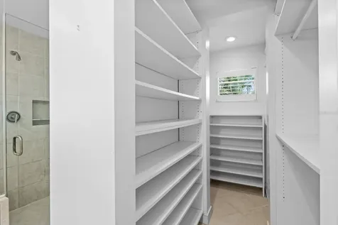 3007 Avenue F Holmes Beach FL 34217