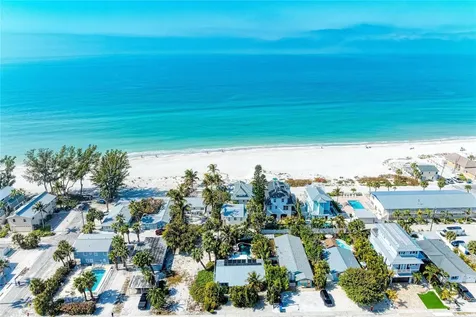 3007 Avenue F Holmes Beach FL 34217