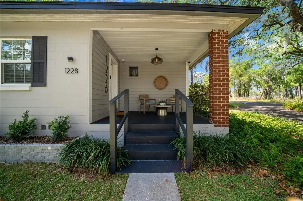 1228 NE 17th Terrace Ocala FL 34470
