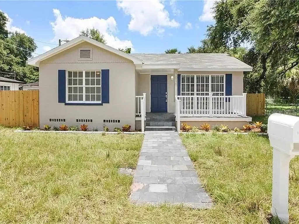 1015 E 24th Avenue Tampa FL 33605