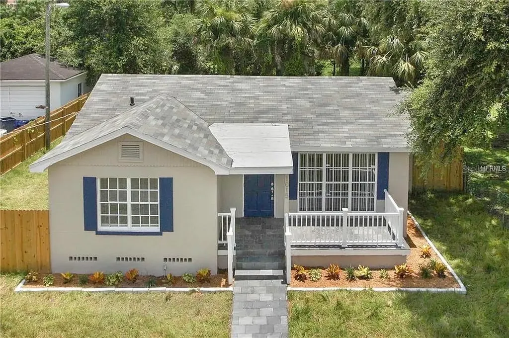 1015 E 24th Avenue Tampa FL 33605