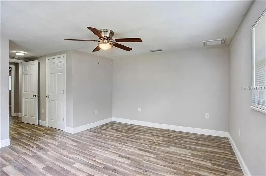 1015 E 24th Avenue Tampa FL 33605
