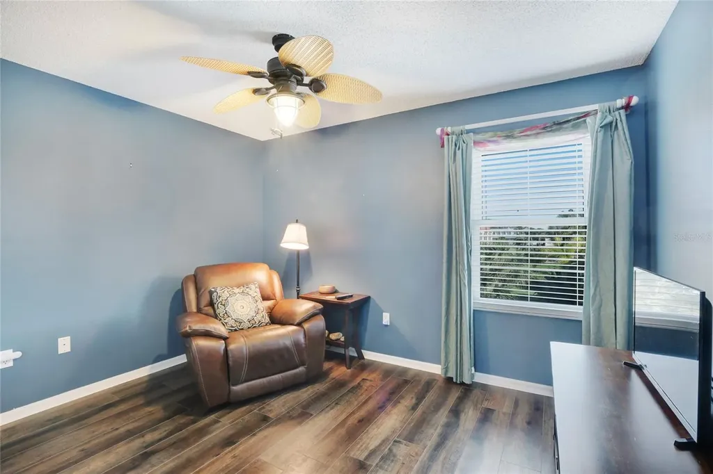3607 E Bay Drive Holmes Beach FL 34217