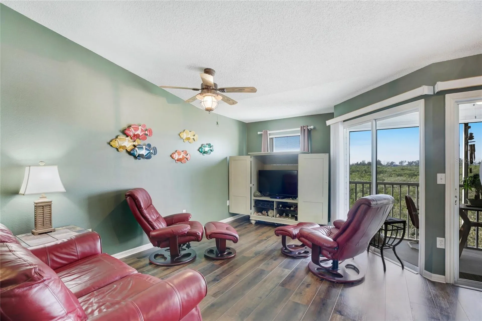 3607 E Bay Drive Holmes Beach FL 34217