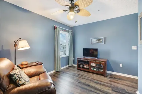 3607 E Bay Drive Holmes Beach FL 34217