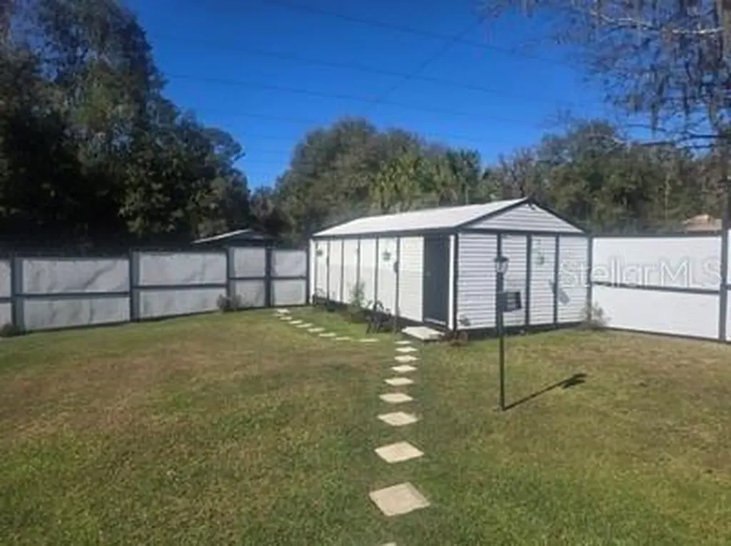 13091 Old Crystal River Road Brooksville FL 34601