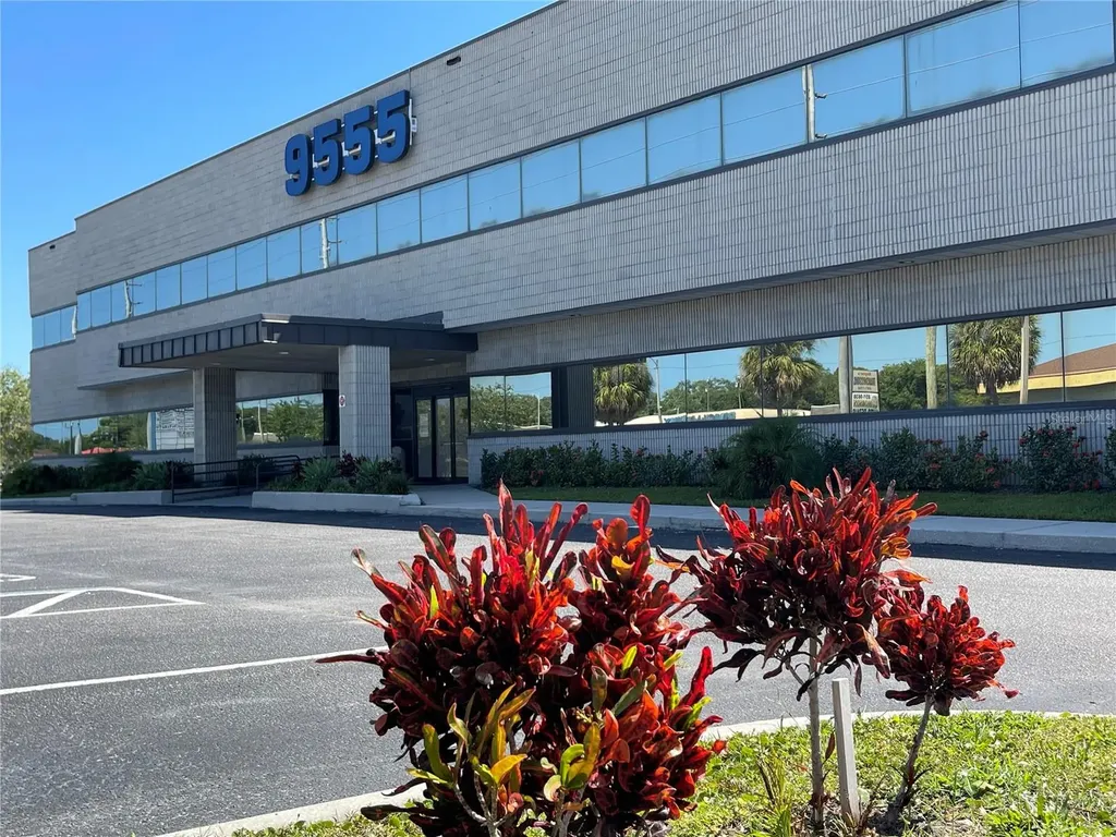 9555 Seminole Boulevard Seminole FL 33772
