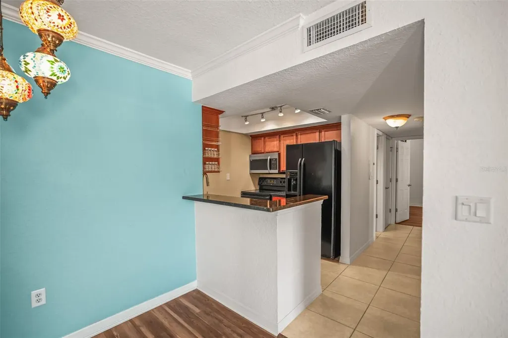 704 Lyndhurst Street Dunedin FL 34698