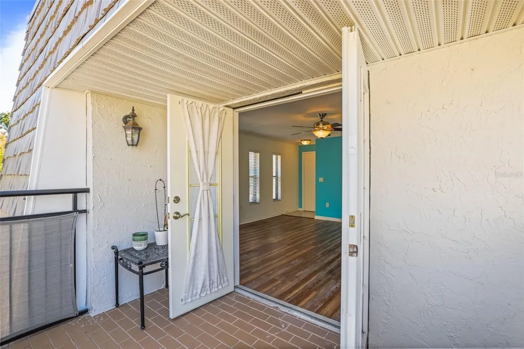 704 Lyndhurst Street Dunedin FL 34698