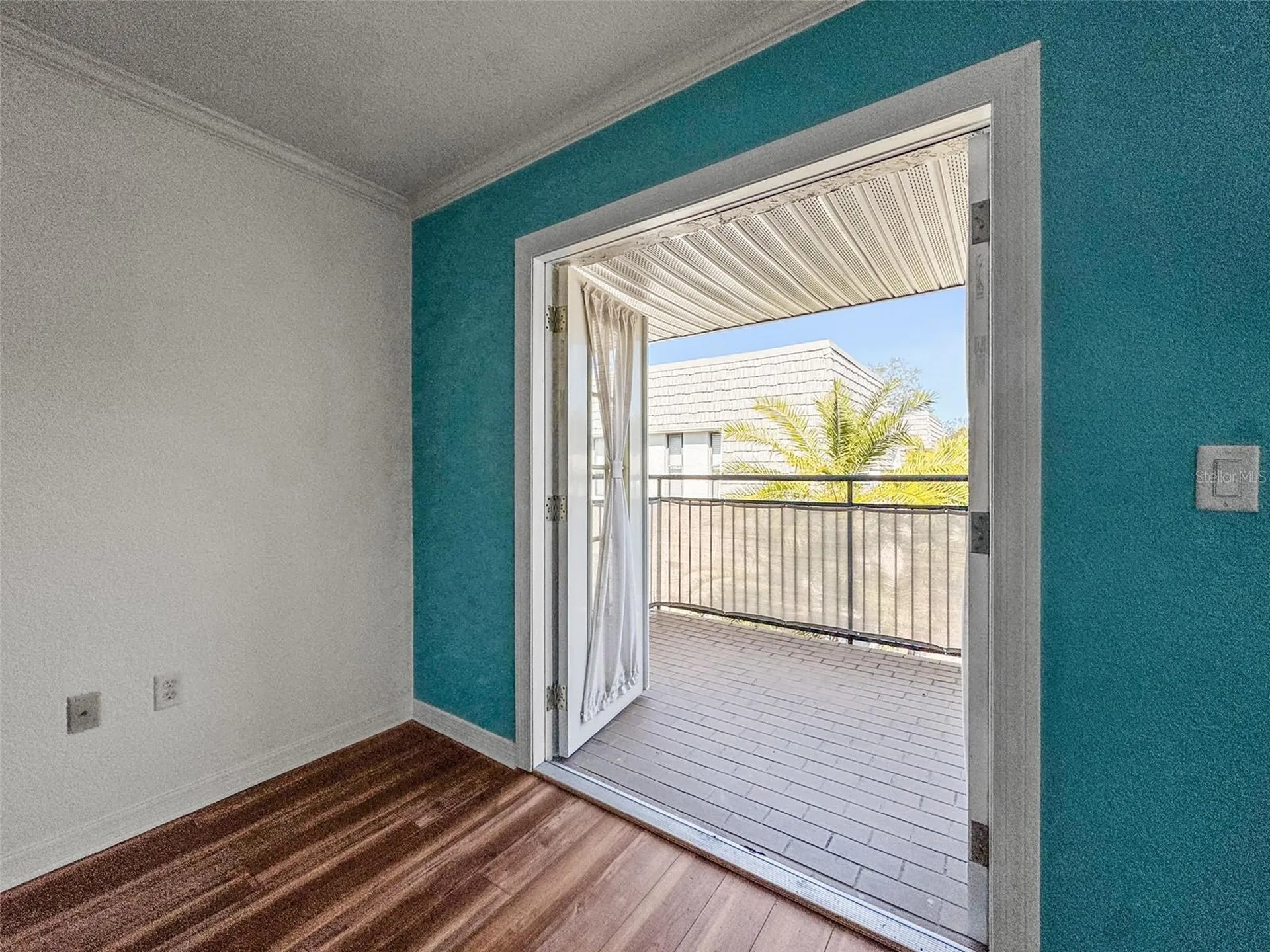 704 Lyndhurst Street Dunedin FL 34698