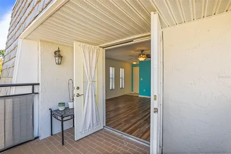 704 Lyndhurst Street Dunedin FL 34698
