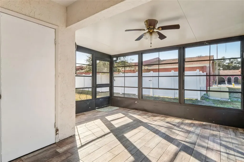 6324 Bonnie Bay Circle N Pinellas Park FL 33781