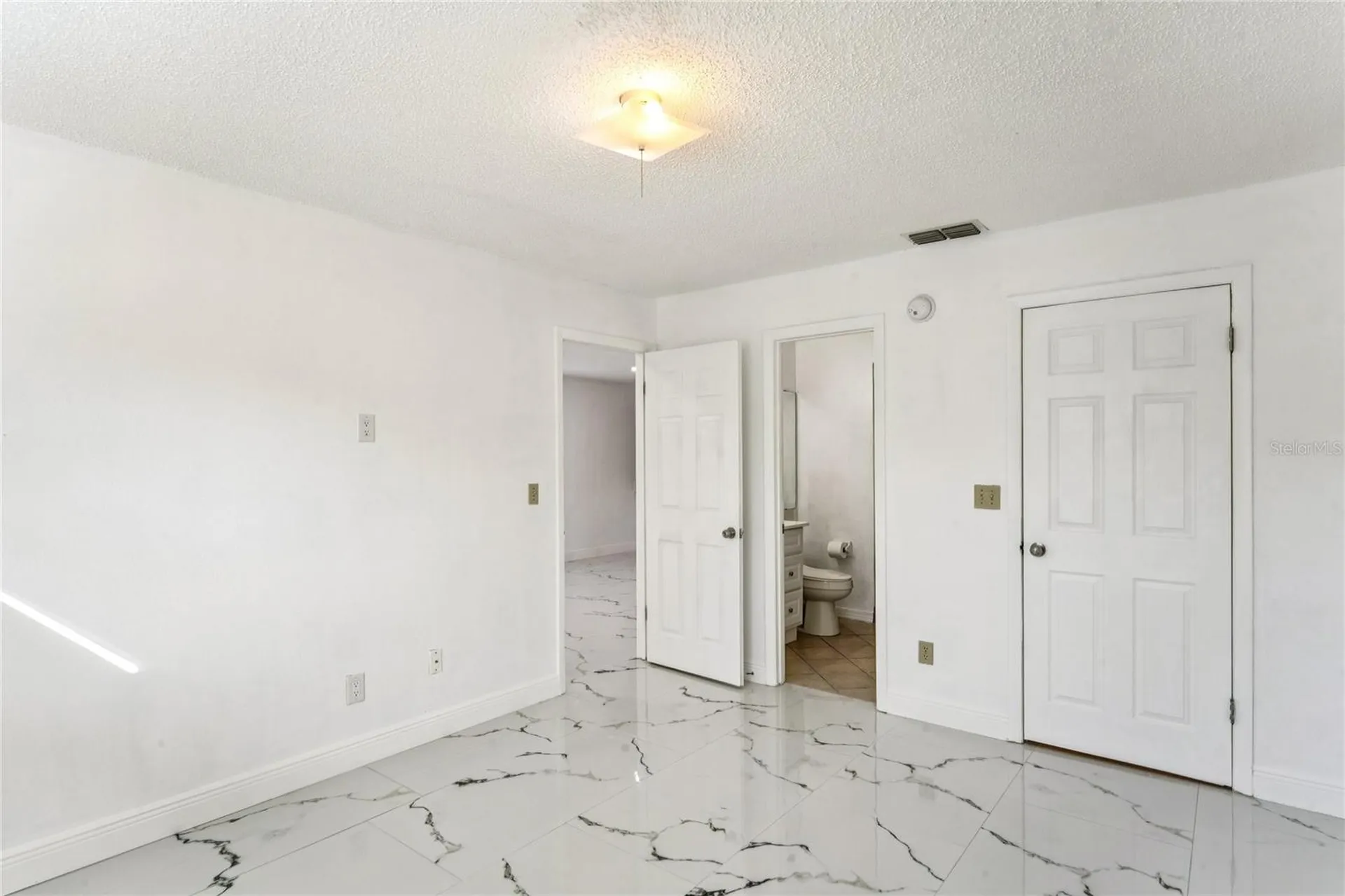 6324 Bonnie Bay Circle N Pinellas Park FL 33781