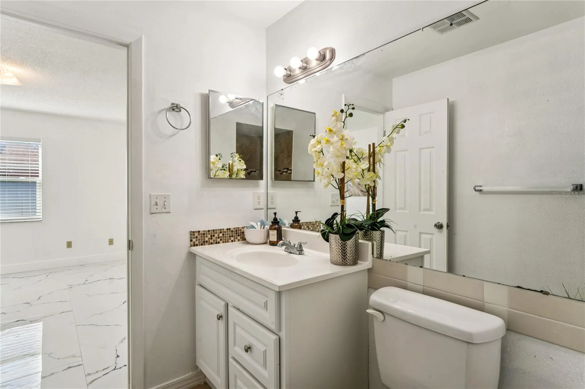 6324 Bonnie Bay Circle N Pinellas Park FL 33781