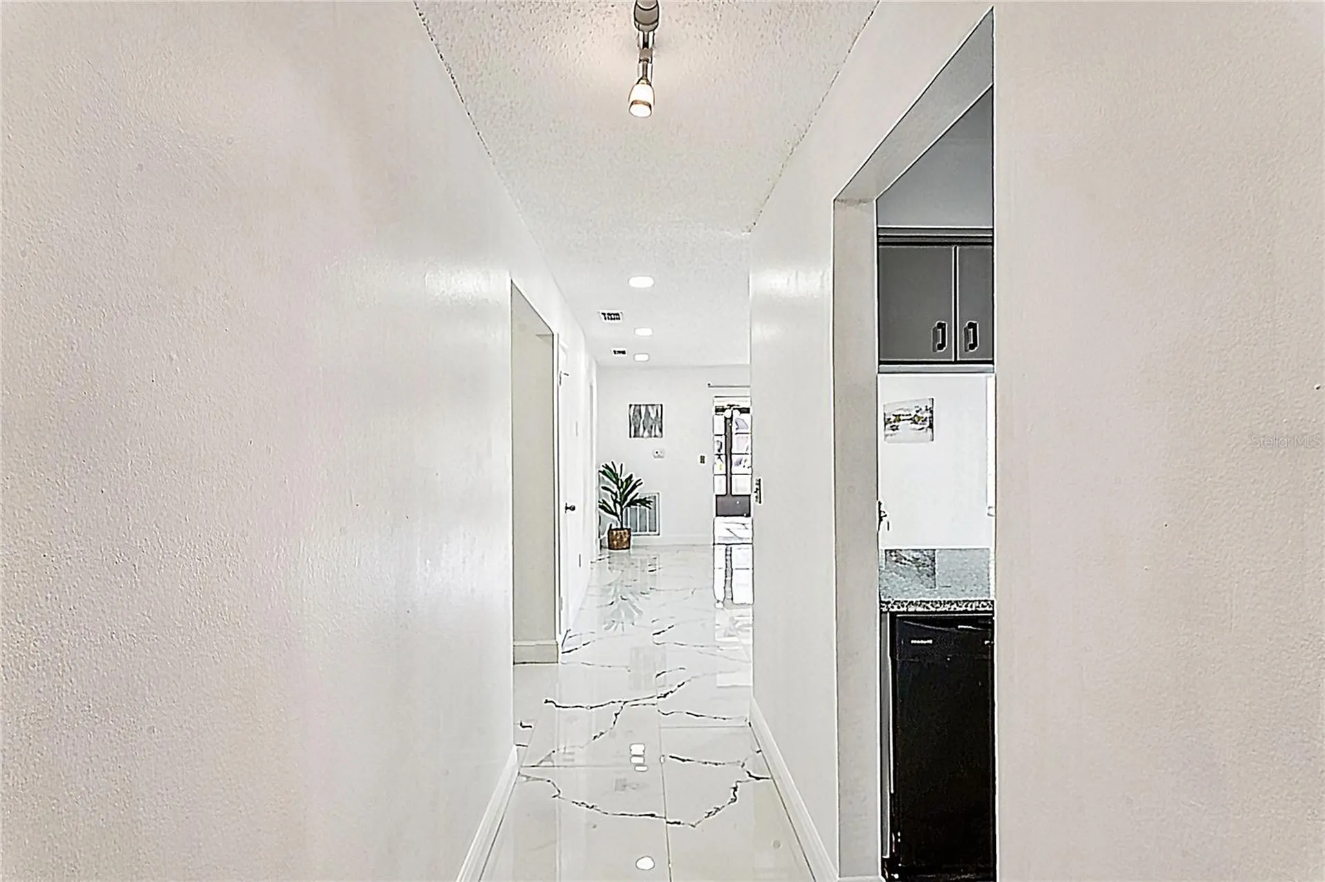 6324 Bonnie Bay Circle N Pinellas Park FL 33781
