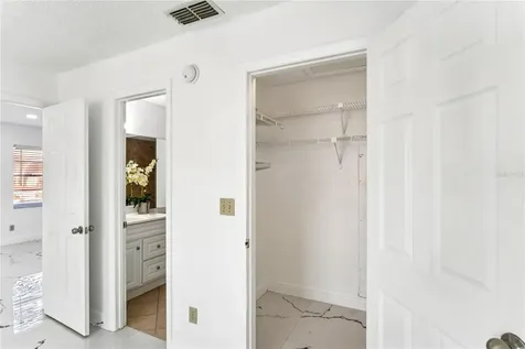 6324 Bonnie Bay Circle N Pinellas Park FL 33781