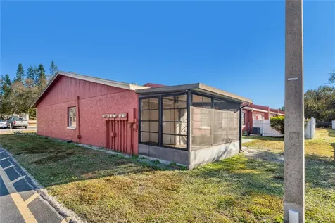 6324 Bonnie Bay Circle N Pinellas Park FL 33781