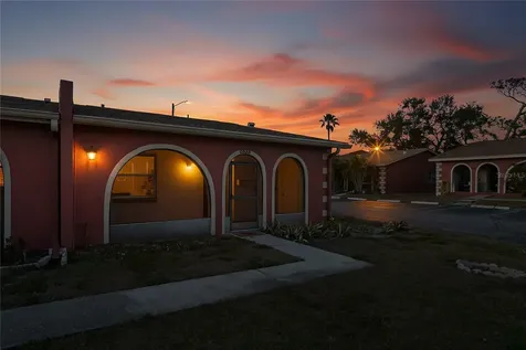 6324 Bonnie Bay Circle N Pinellas Park FL 33781