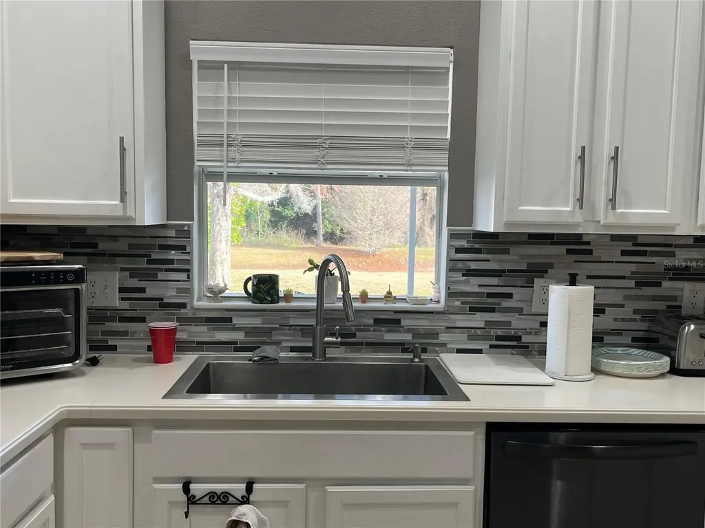 1914 Oswego Drive Holiday FL 34691