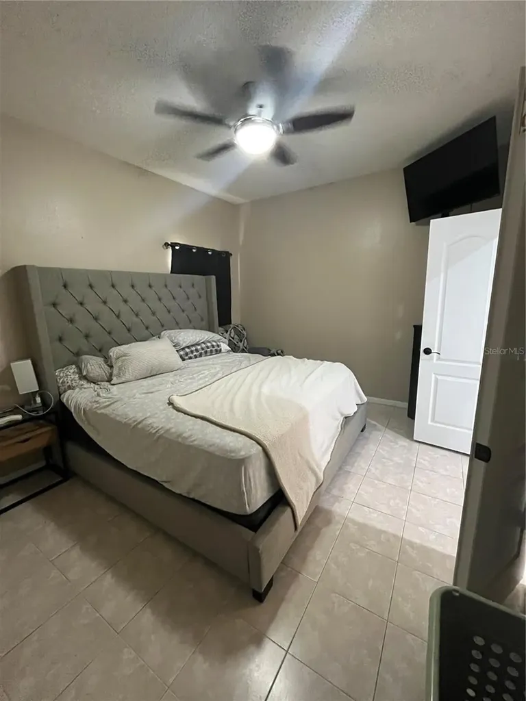 1914 Oswego Drive Holiday FL 34691