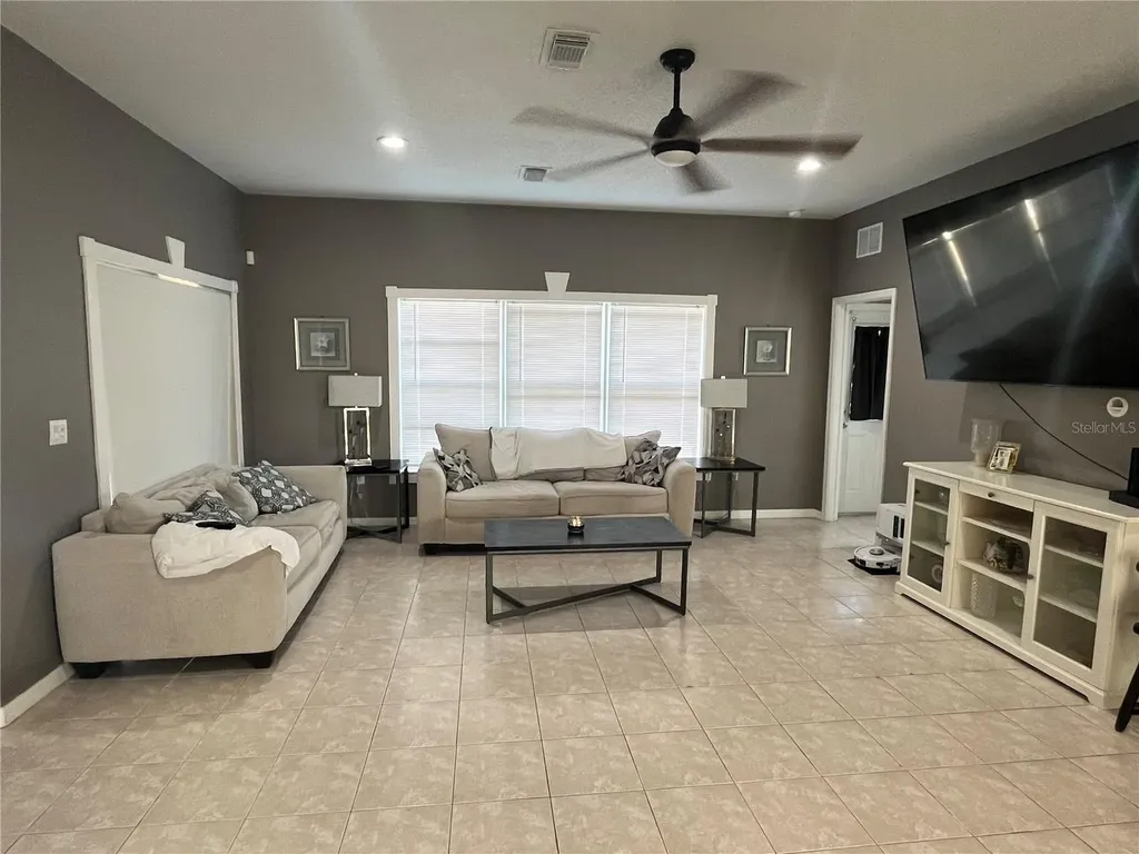 1914 Oswego Drive Holiday FL 34691