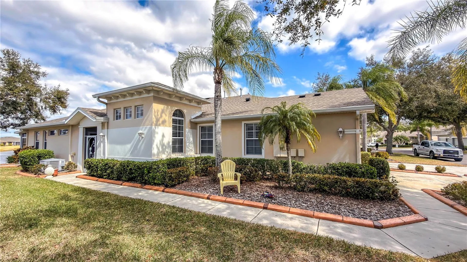 2069 Sifield Greens Way Sun City Center FL 33573