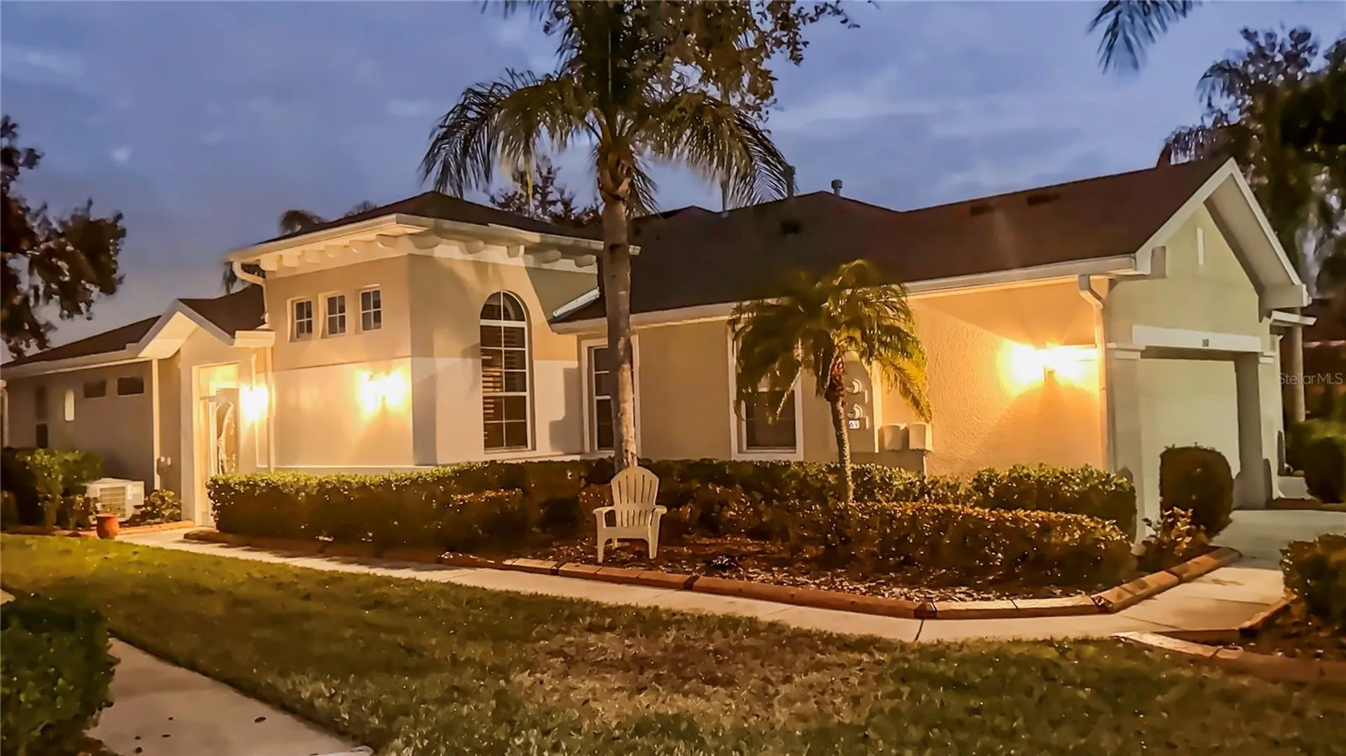 2069 Sifield Greens Way Sun City Center FL 33573