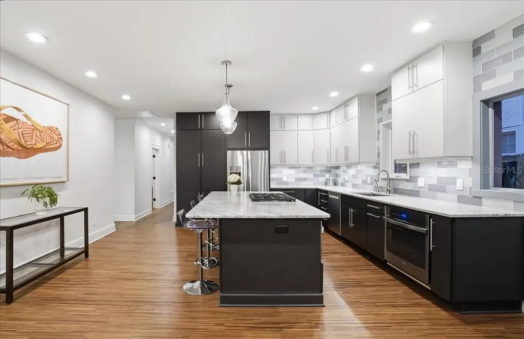 2313 W Bristol Avenue Tampa FL 33609
