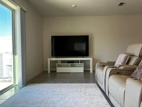 520 Zinfandel Drive Holly Hill FL 32117