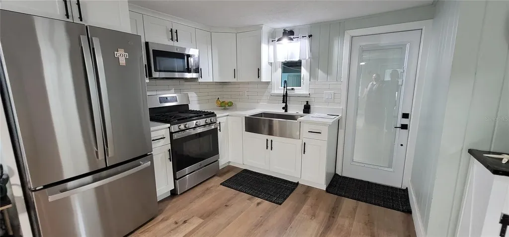 3351 Bahia Vista Street Sarasota FL 34239