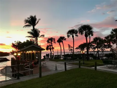 15236 Knots Landing Fort Myers FL 33908