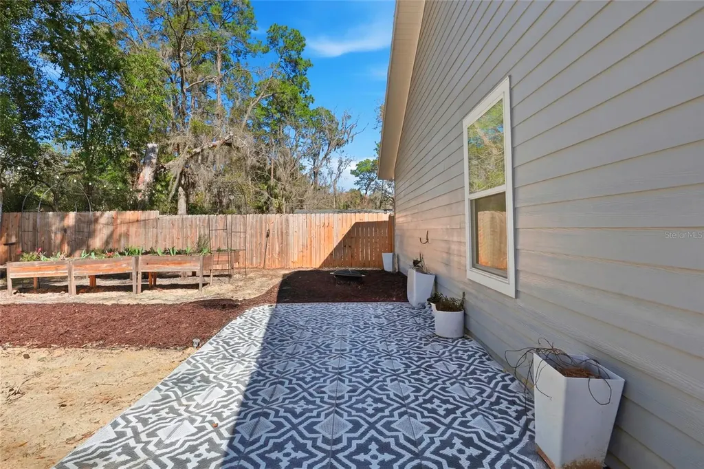 318 NE 19th Street Gainesville FL 32641