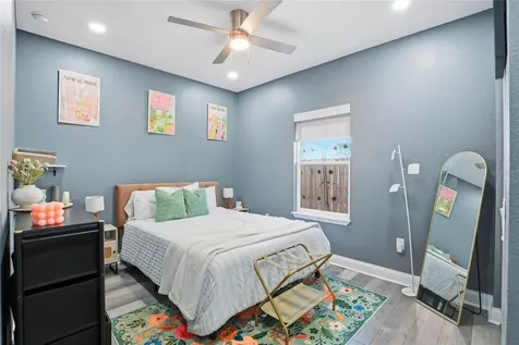 318 NE 19th Street Gainesville FL 32641