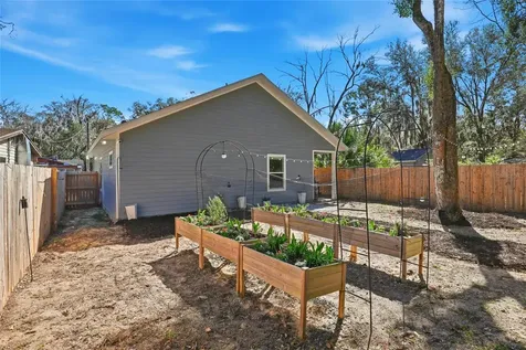 318 NE 19th Street Gainesville FL 32641