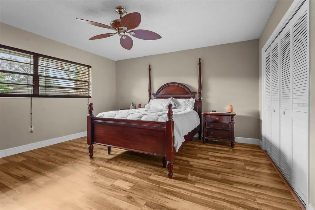 5003 20th Avenue W Bradenton FL 34209